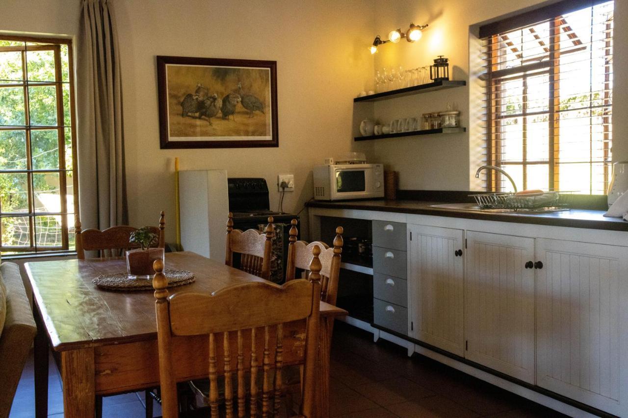 Zebra Cottage And Lodge Στέλενμπος Εξωτερικό φωτογραφία